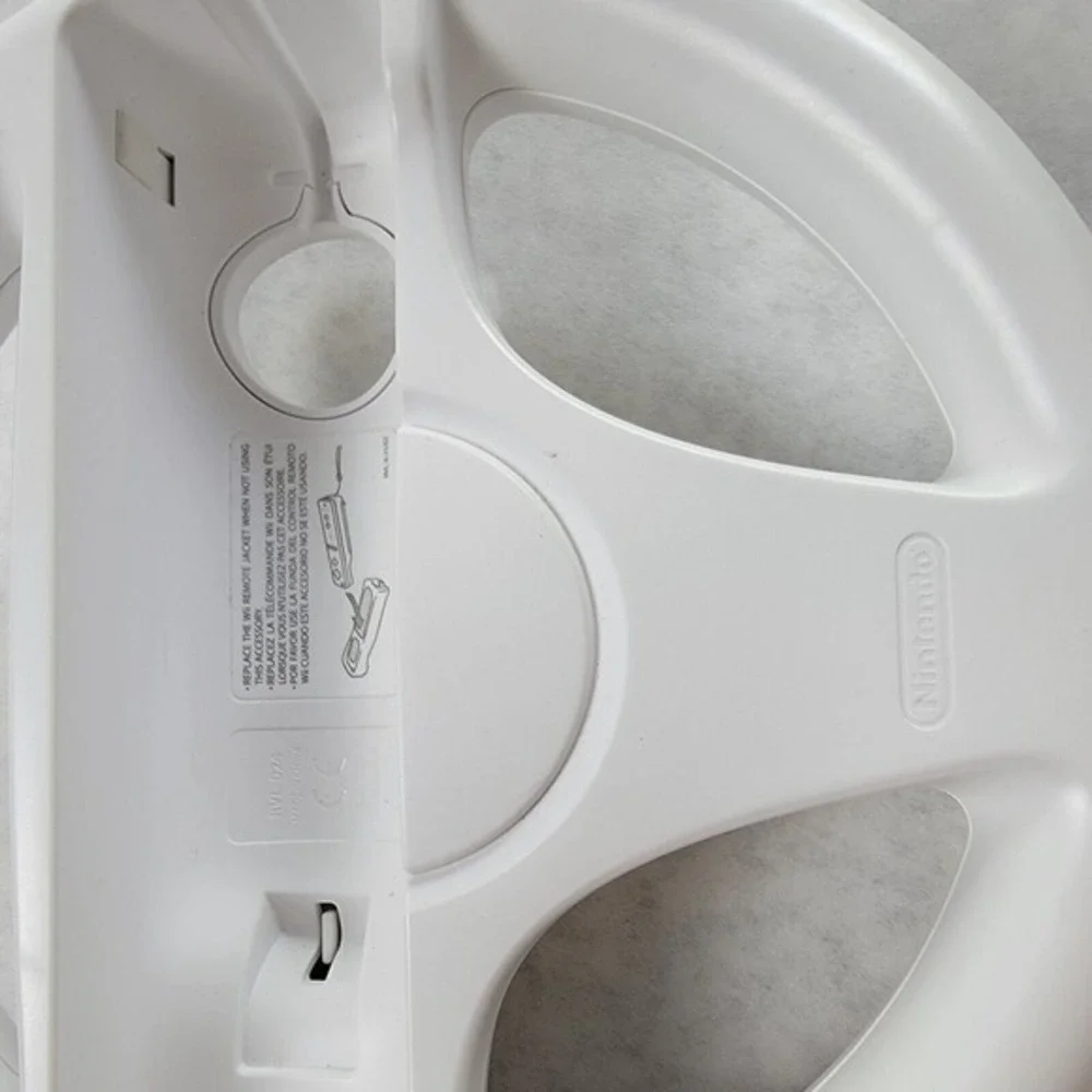 OEM Nintendo Wii Wheel &‎ 2 Nunchuck Controllers Bundle Tested Works Mario Kart